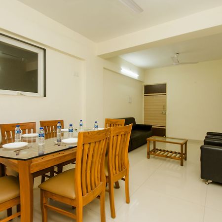 Oyo 11441 Hotel Blue Bells Residency ムンバイ エクステリア 写真