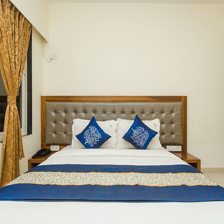 Oyo 11441 Hotel Blue Bells Residency ムンバイ エクステリア 写真