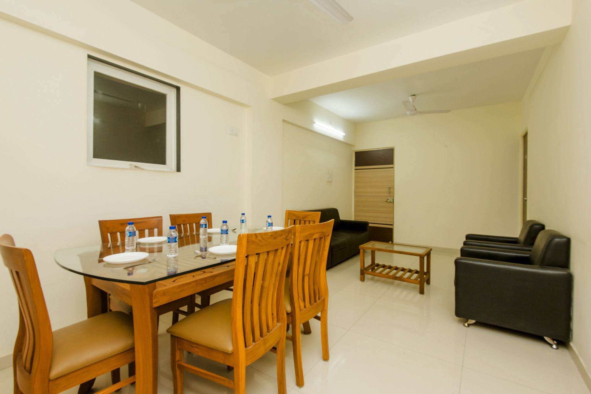 Oyo 11441 Hotel Blue Bells Residency ムンバイ エクステリア 写真